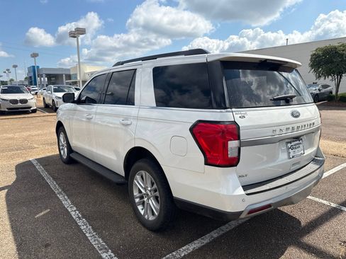 Used 2024 Ford Expedition XLT RWD image 7
