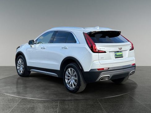 Used 2023 Cadillac XT4 Premium Luxury w/ Technology Package AWD/4WD image 7