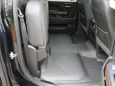 Used 2018 GMC Sierra 1500 Denali image 29