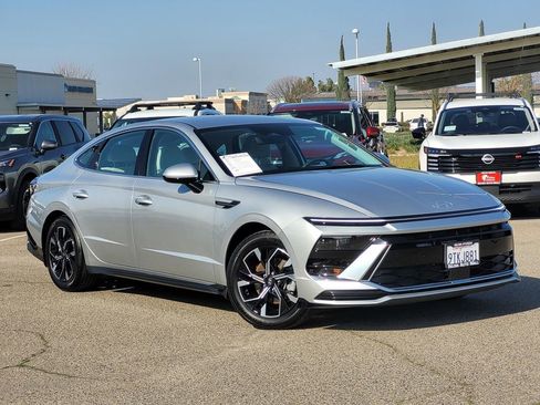 Used 2024 Hyundai Sonata SEL image 2