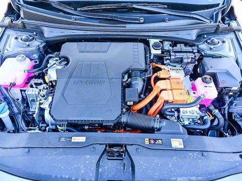 Certified 2026 Hyundai Elantra Hybrid FWD image 29