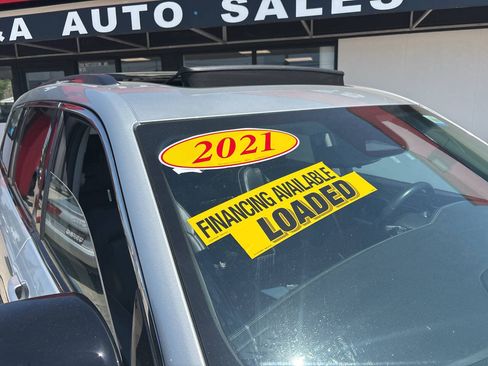 Used 2021 Jeep Grand Cherokee L Limited AWD/4WD image 19
