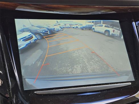 Used 2015 Cadillac Escalade ESV Premium image 15