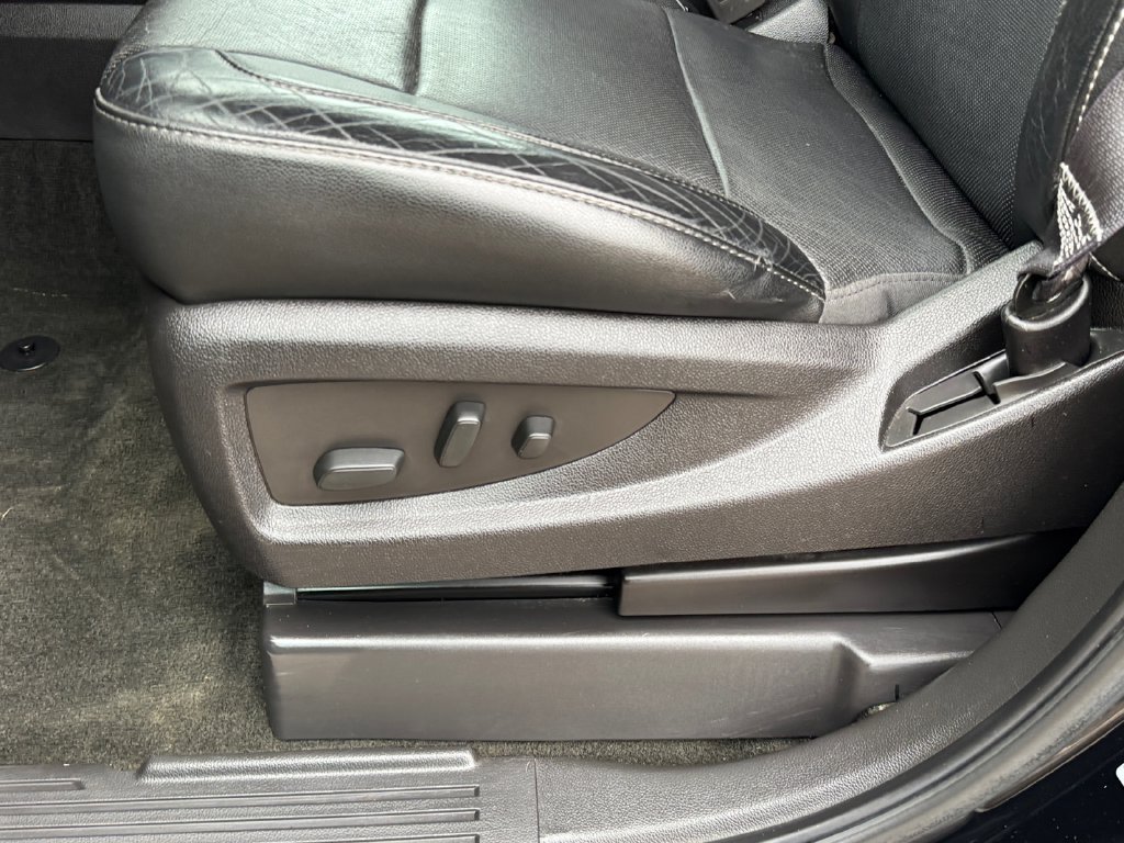 Used 2016 GMC Sierra 1500 SLT AWD/4WD image 17