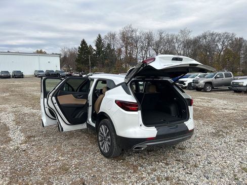 Certified 2023 Chevrolet Blazer Premier image 10