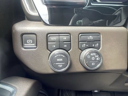 Used 2026 Chevrolet Silverado 1500 LT Trail Boss w/ Convenience Package II AWD/4WD image 24