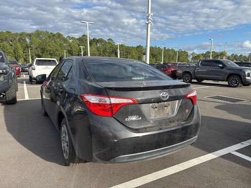 Used 2016 Toyota Corolla S image 3