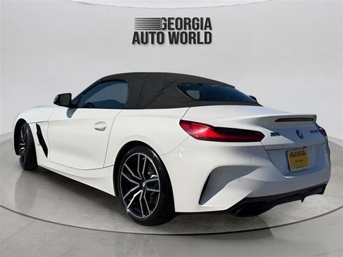 Used 2020 BMW Z4 M40i image 17