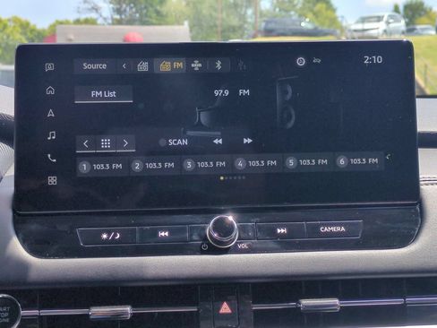 Used 2025 Mitsubishi Outlander SE AWD/4WD image 19