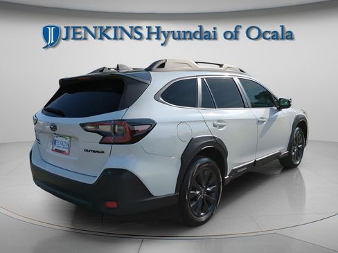 Used 2024 Subaru Outback Onyx Edition image 3