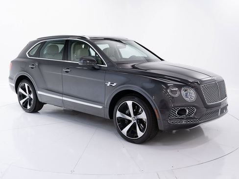 Used 2020 Bentley Bentayga V8 image 7