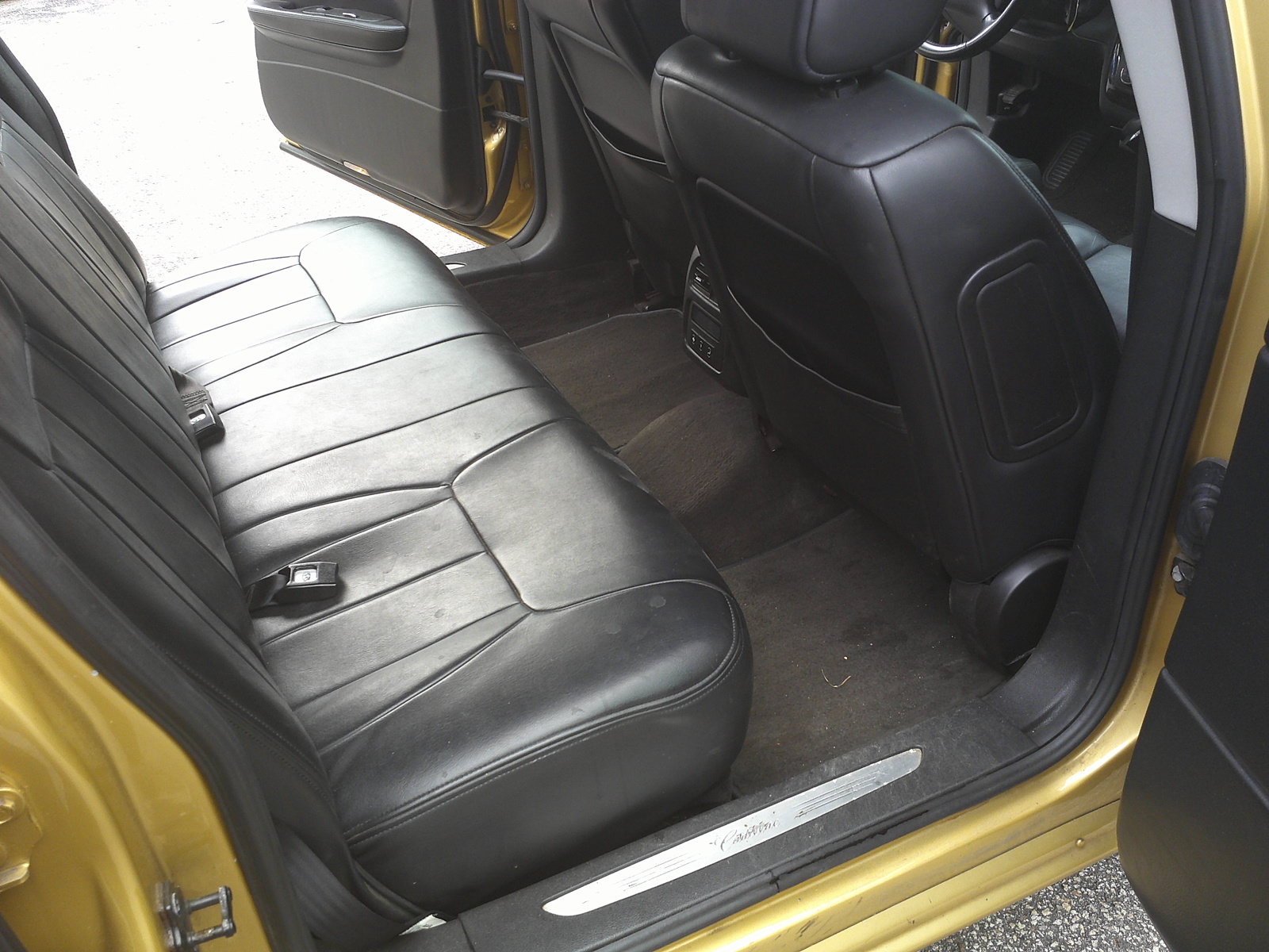 Used 2008 Cadillac DTS Limousine FWD image 17