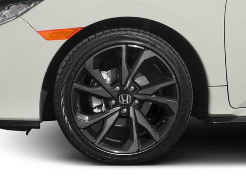 Used 2017 Honda Civic Sport image 11