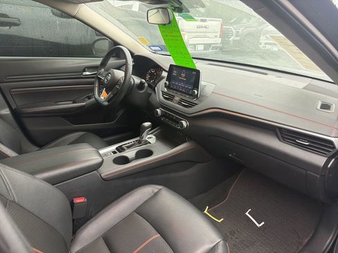 Used 2020 Nissan Altima 2.5 SR w/ Premium Package AWD/4WD image 5