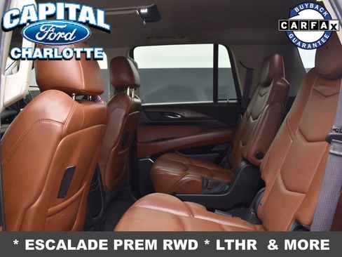 Used 2015 Cadillac Escalade Premium image 15