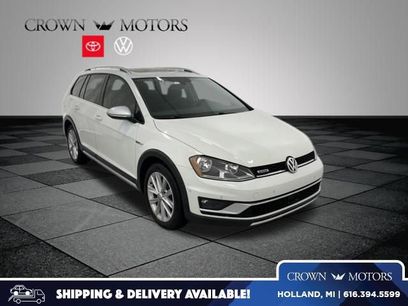 Used 2017 Volkswagen Golf Alltrack SE