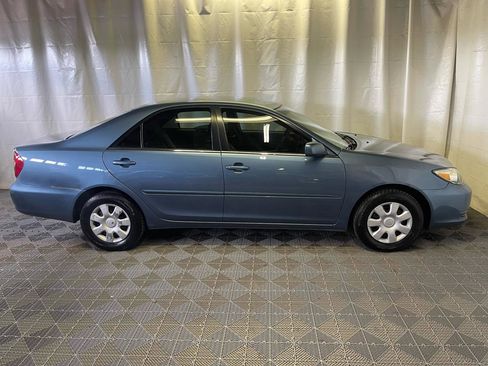 Used 2002 Toyota Camry LE FWD image 7