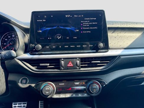 Certified 2023 Kia Forte GT-Line w/ GT-Line Technology Package FWD image 16