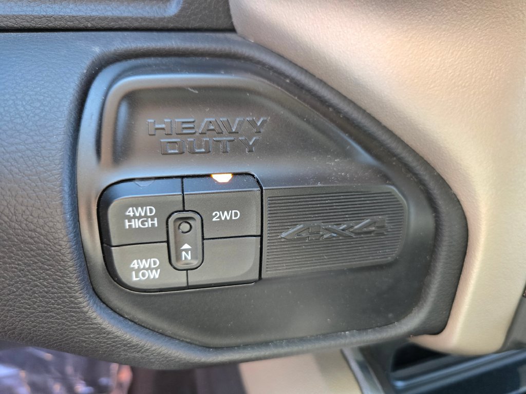 Used 2022 RAM 3500 Laramie AWD/4WD image 30