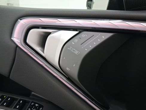 New 2026 BMW X3 xDrive30 w/ Premium Package image 12