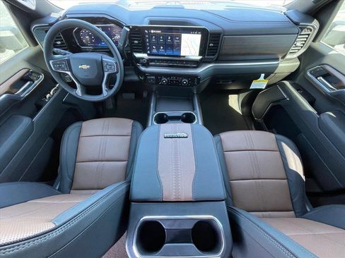 New 2026 Chevrolet Silverado 2500 High Country w/ Technology Package AWD/4WD image 10