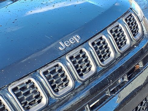 Used 2026 Jeep Compass Limited image 24