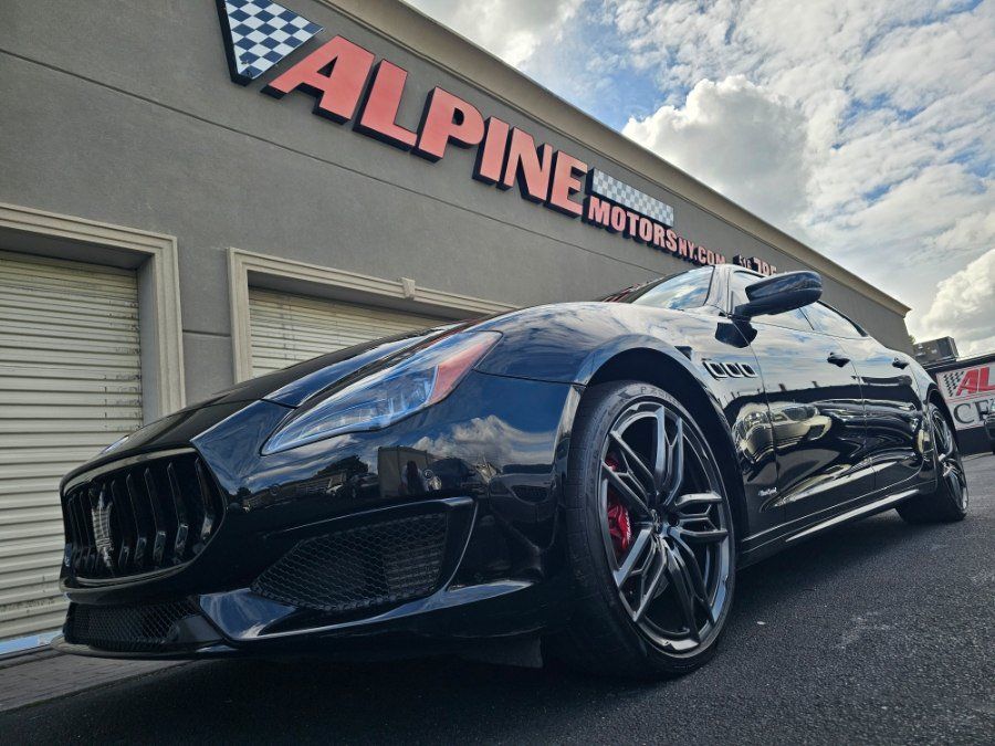 Used 2020 Maserati Quattroporte S GranSport Q4 AWD/4WD image 52