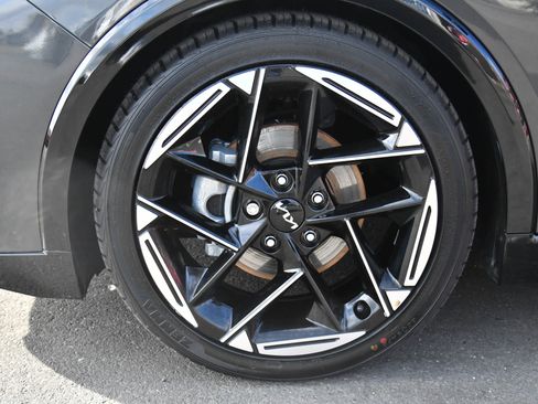 Used 2025 Kia K4 GT-Line w/ GT-Line Sunroof Package image 12