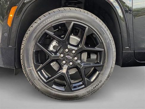 New 2026 Chevrolet Traverse RS image 9