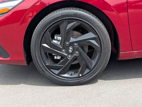 New 2026 Hyundai Elantra SEL FWD image 5