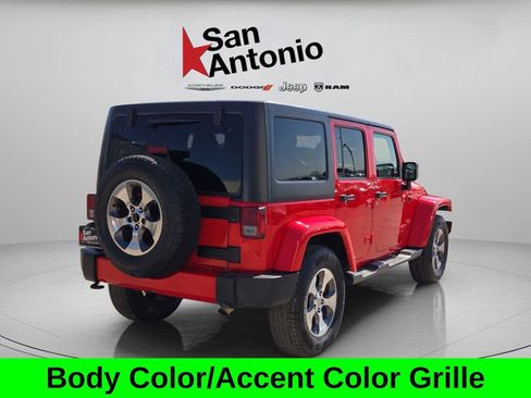Used 2016 Jeep Wrangler Unlimited Sahara w/ Connectivity Group image 8