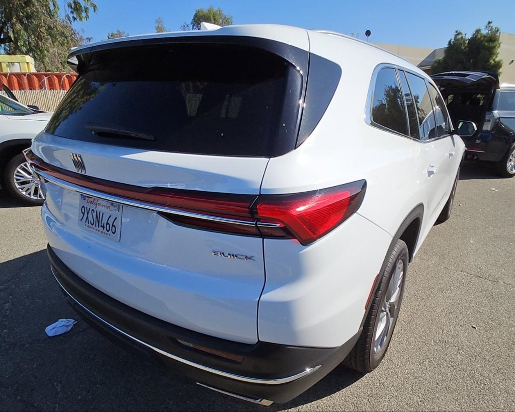 Used 2026 Buick Enclave Preferred FWD image 5