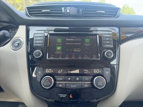 Used 2022 Nissan Rogue Sport SL w/ Premium Package AWD/4WD image 21