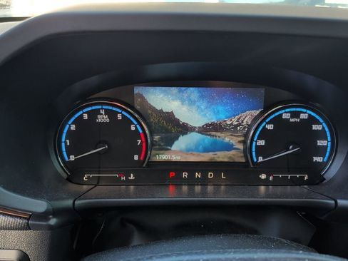 Used 2024 Ford Bronco Sport Outer Banks w/ Tech Package image 2