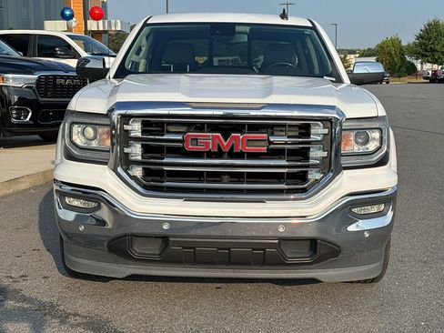 Used 2018 GMC Sierra 1500 SLT w/ SLT Premium Package RWD image 2