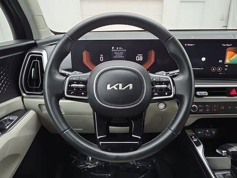 Used 2025 Kia Sorento S w/ Panoramic Sunroof Package AWD/4WD image 23