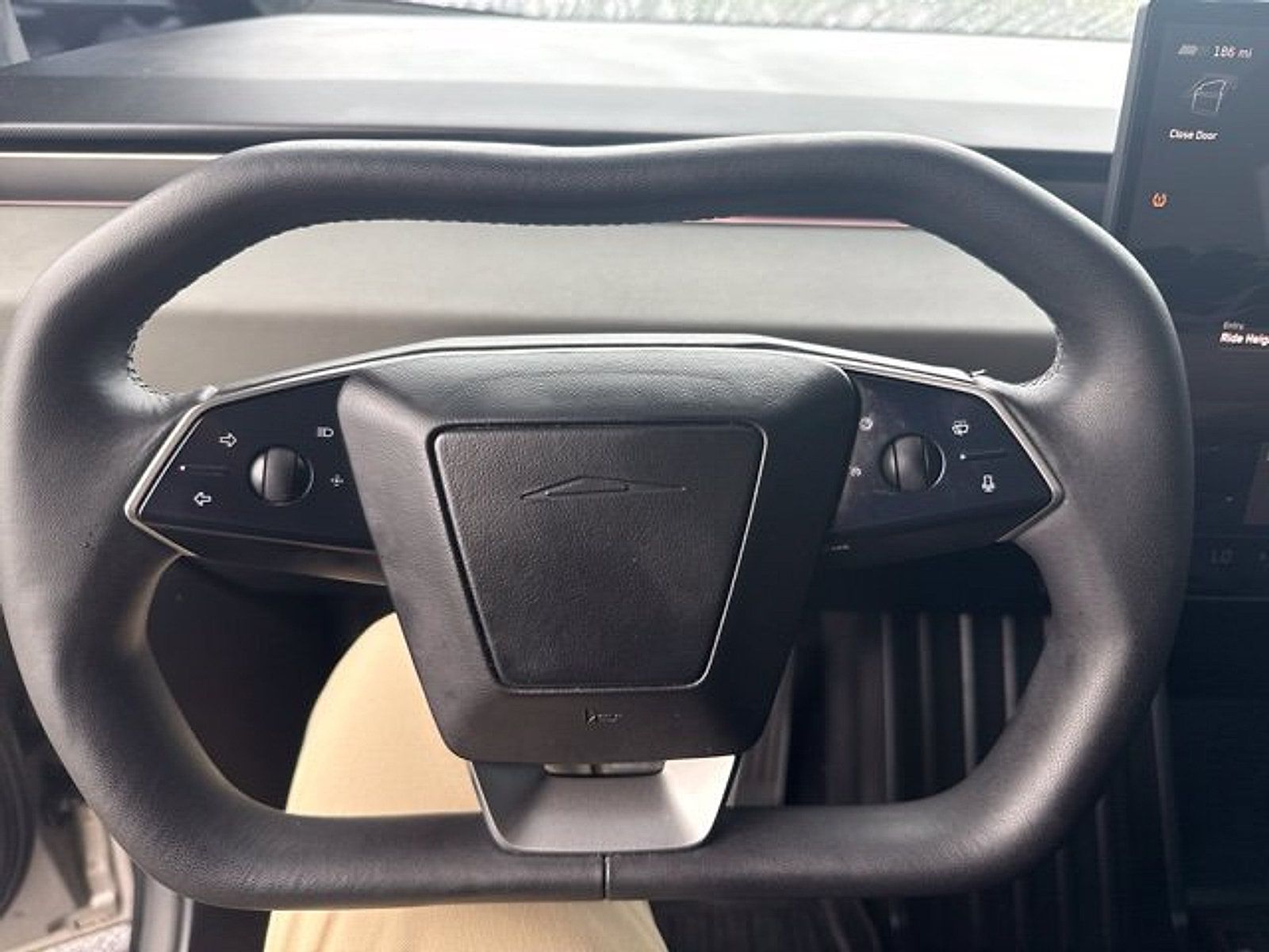 Used 2025 Tesla Cybertruck AWD Crew Cab image 14