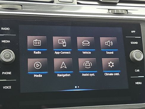 Certified 2022 Volkswagen Tiguan SE w/ Panoramic Sunroof Package image 21
