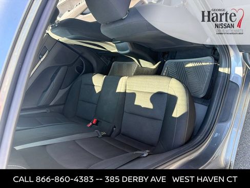 Used 2018 Hyundai Elantra SE w/ SE Connectivity Package 04 FWD image 24