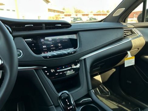 New 2026 Cadillac XT5 Sportv w/ LPO, Onyx Lite Package image 34