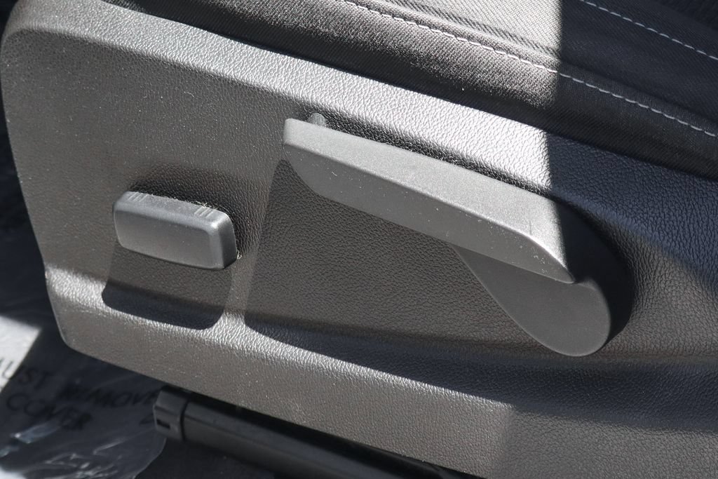 Used 2018 Chevrolet Colorado LT RWD image 22