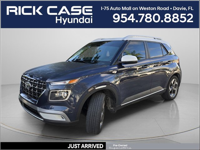 Used 2024 Hyundai Venue Limited FWD image 1
