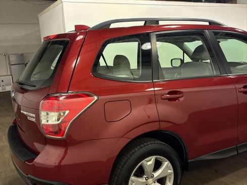Used 2016 Subaru Forester 2.5i w/ Alloy Wheel Package AWD/4WD image 15
