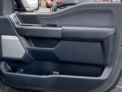 Used 2022 Ford F150 Lariat w/ Equipment Group 502A High image 22