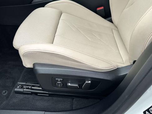 Certified 2025 BMW X3 xDrive30i w/ Premium Package image 26