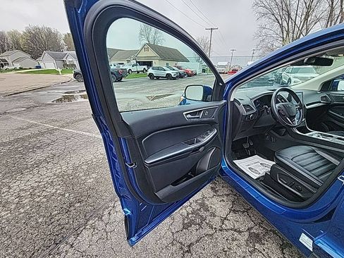 Used 2023 Ford Edge SEL w/ Convenience Package AWD/4WD image 21
