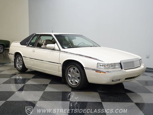 Used 2001 Cadillac Eldorado ESC w/ Comfort/Convenience Pkg image 16