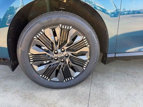 New 2026 Nissan Murano Platinum image 8