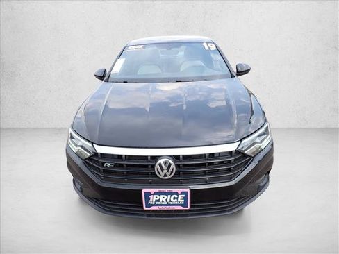 Used 2019 Volkswagen Jetta FWD image 4