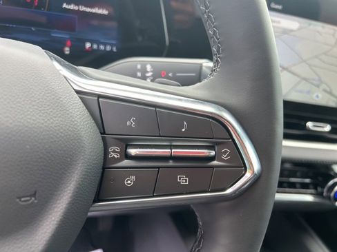 New 2026 Chevrolet Equinox LT w/ Convenience Package II image 19